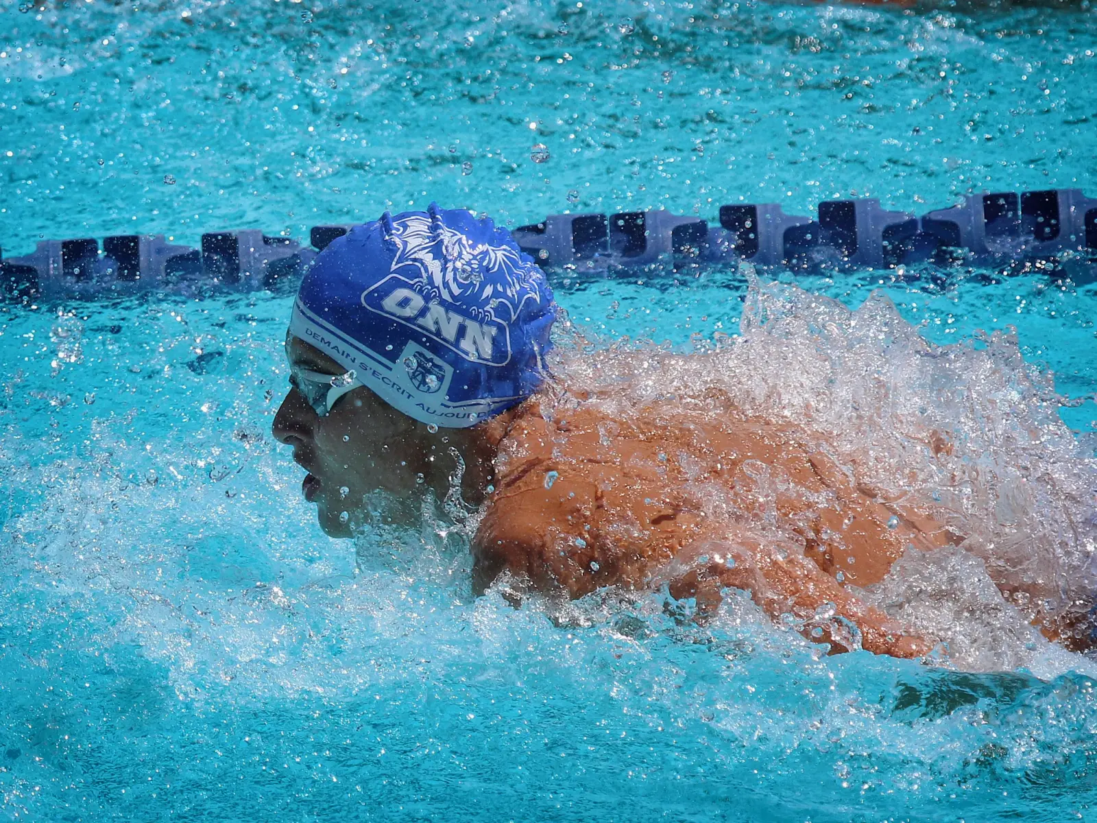 Nageuse de l’Olympique en papillon
